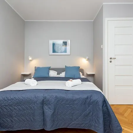 Apartment Kredytowa By Renters Warsaw