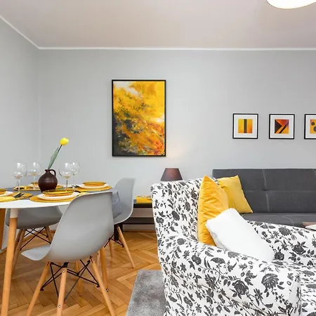 Kredytowa By Renters * Warsaw