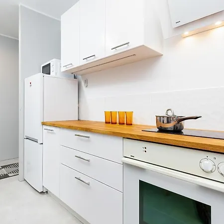 Apartment Kredytowa By Renters Warsaw