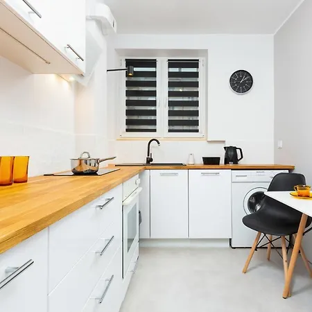 Kredytowa By Renters * Warsaw
