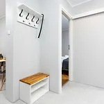 Kredytowa By Renters